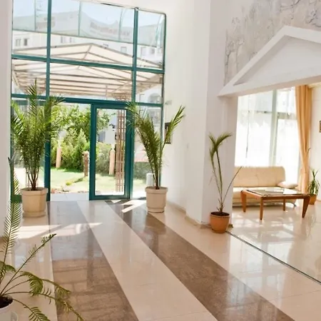 Colosseum Ii סאני ביץ'